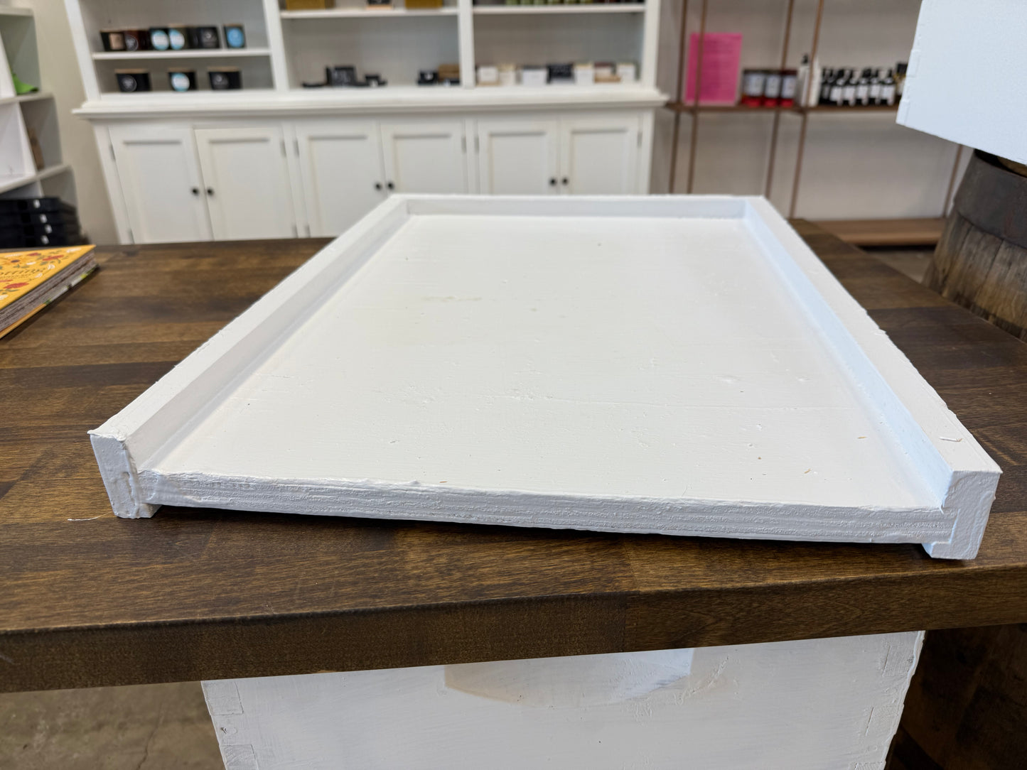10 Frame Painted Solid Bottom Board with Entrance Reducer